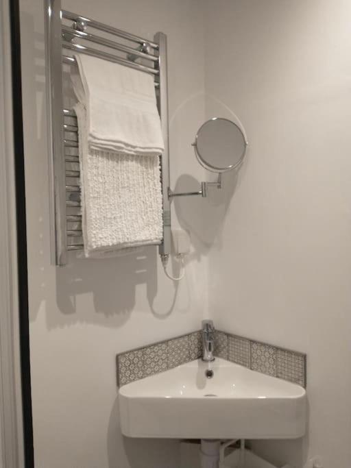Cosy Garden Studio Room Minimum Two Night Booking Hove Esterno foto